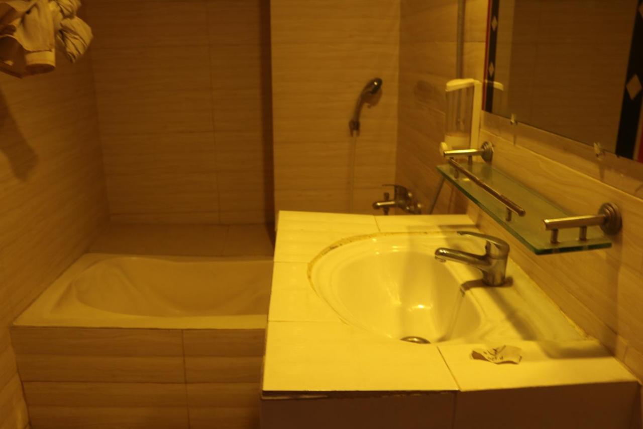 78 Firoza Inn Dakka Kültér fotó
